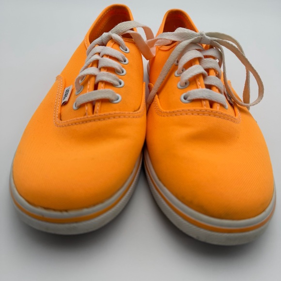 Vans off the Wall Bright Orange Sneakers Lo Pro TB4R Mens 8 Womens 9.5 - Picture 3 of 11